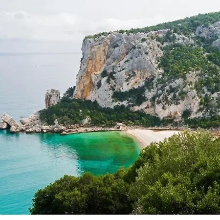 Il Sole Con Veranda Vicino Al Mare *