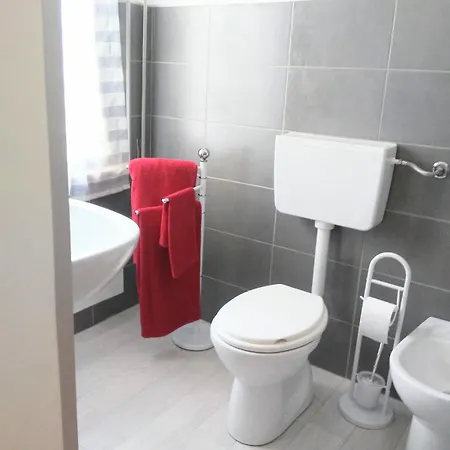 Appartement Il Sole Con Veranda Vicino Al Mare *